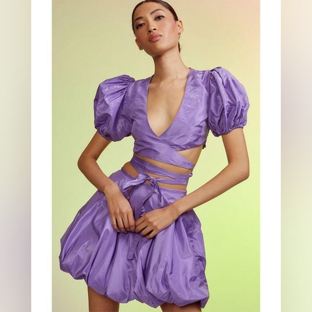 Cynthia Rowley Taffeta smocked Tie Top In Purple. Top only in purple size med